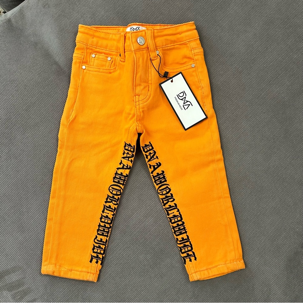 NWT DNA Premium Wear Toddler Orange Black Jeans Distressed Logo Rundown Leg 2